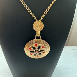 Black and Red Enamel Vintage Gold Tone Pendant Necklace